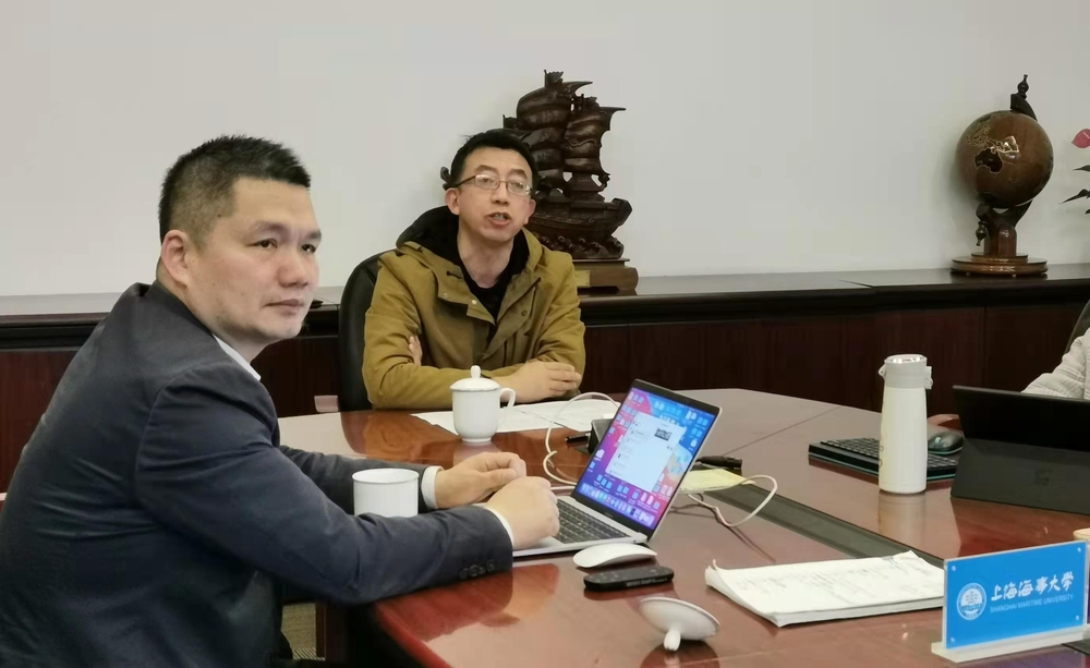 施欣副校長交流發言