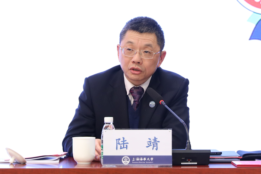 陸靖校長講話