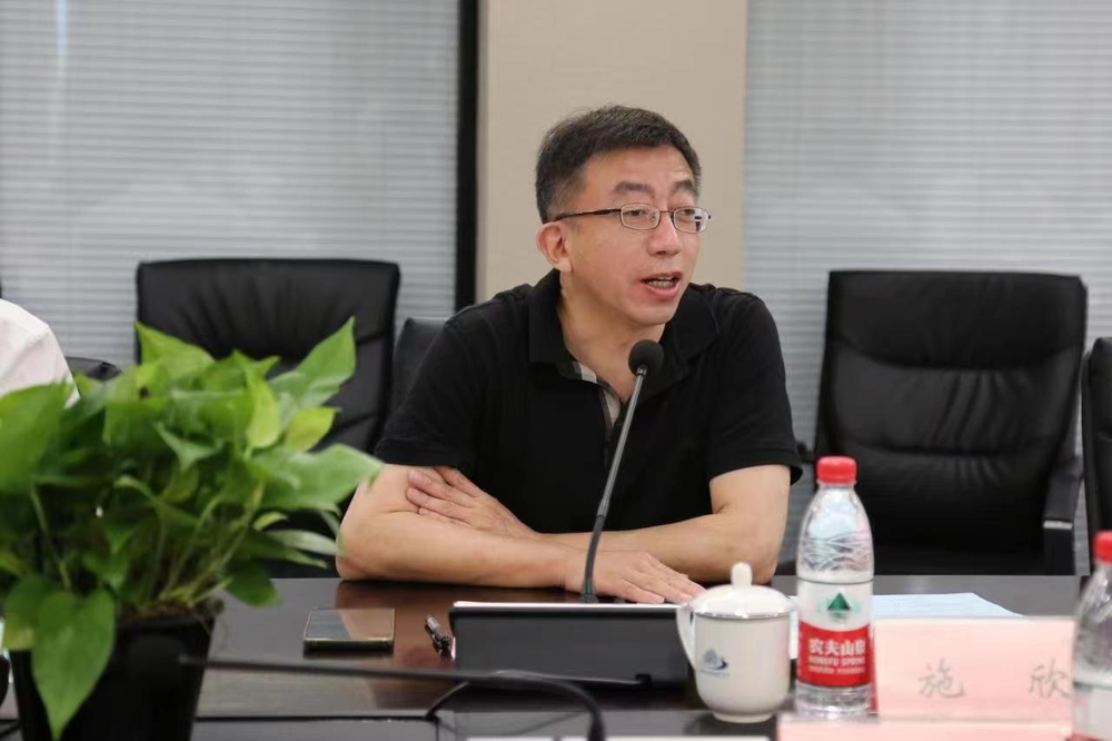 施欣副校長致辭