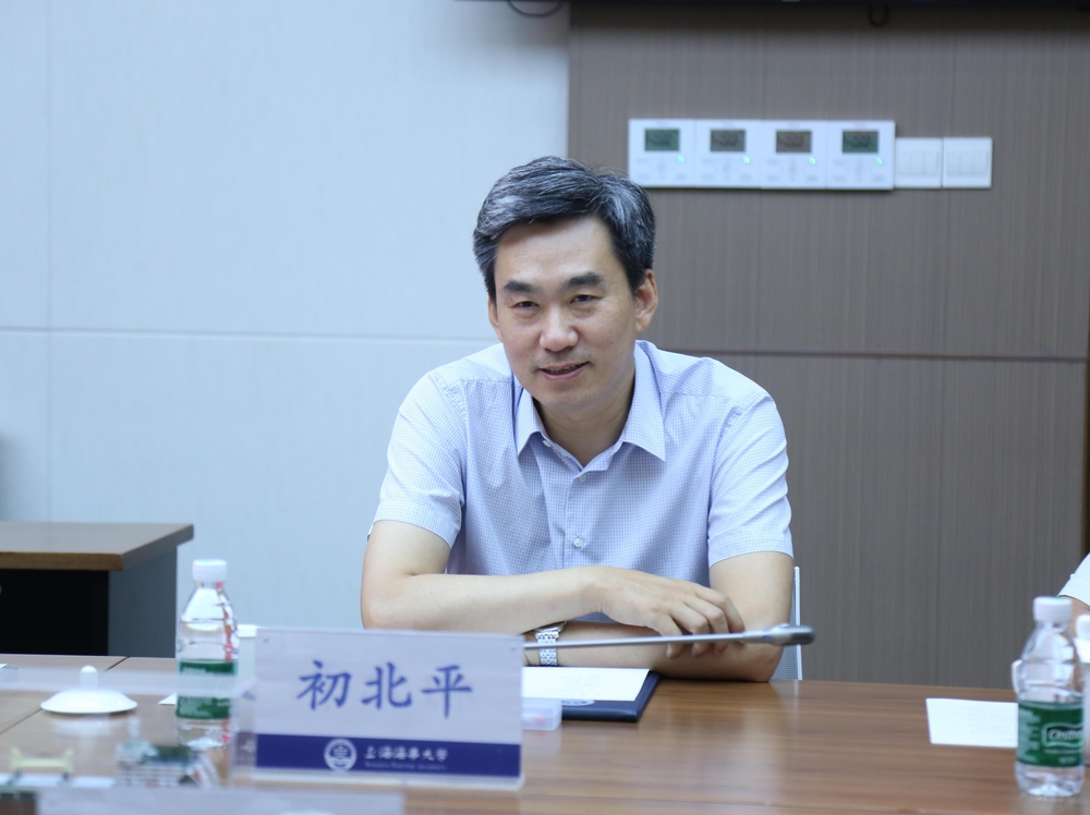 初北平校長講話