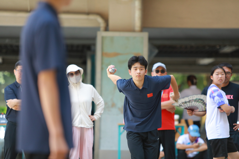 小金屬男子三人賽