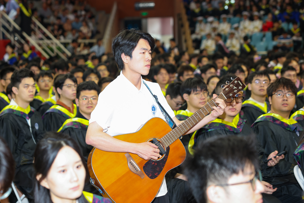暖場表演