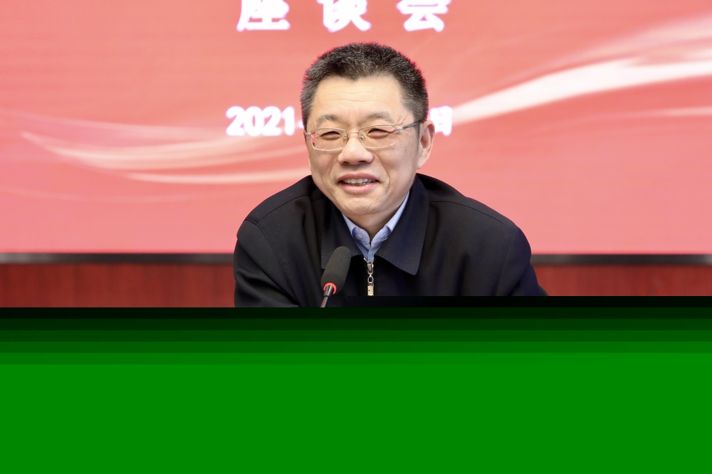 陸靖校長講話