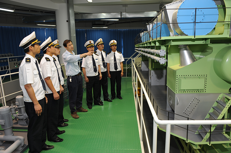 輪機模擬器