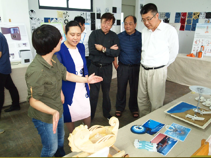 徐悲鴻藝術學院2015屆本科生畢業設計展