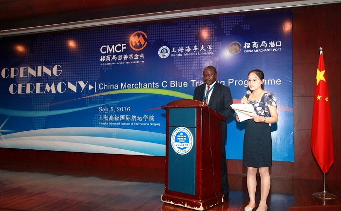 學員代表坦桑尼亞總理辦公室助理總經理MR. CHRISTOPHER JOSEPHAT MRAMBA發言