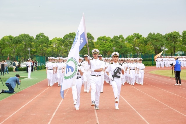 軍訓匯報分列式