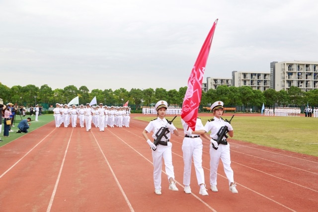軍訓匯報分列式