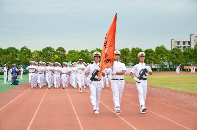 軍訓匯報分列式