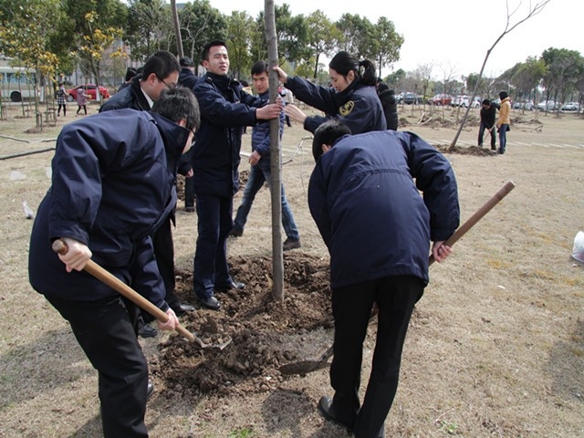 為校園添新綠