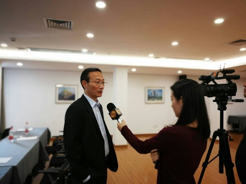 黃有方校長接受香港鳳凰衛視采訪