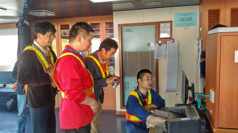 MTCC-Asia技術人員到COSCO Himalayas 調研船舶能效的數據收集和傳輸