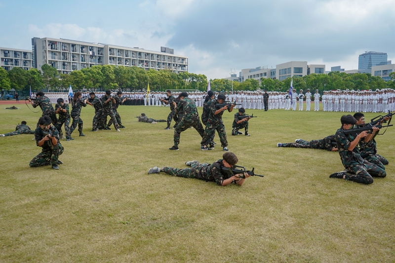 軍魂團精彩“獻藝”