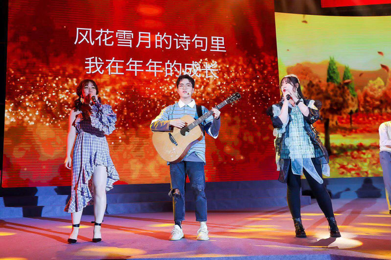  歌曲串燒：《海事情緣》演唱：郭威（輪機(jī)05級(jí)校友）等
