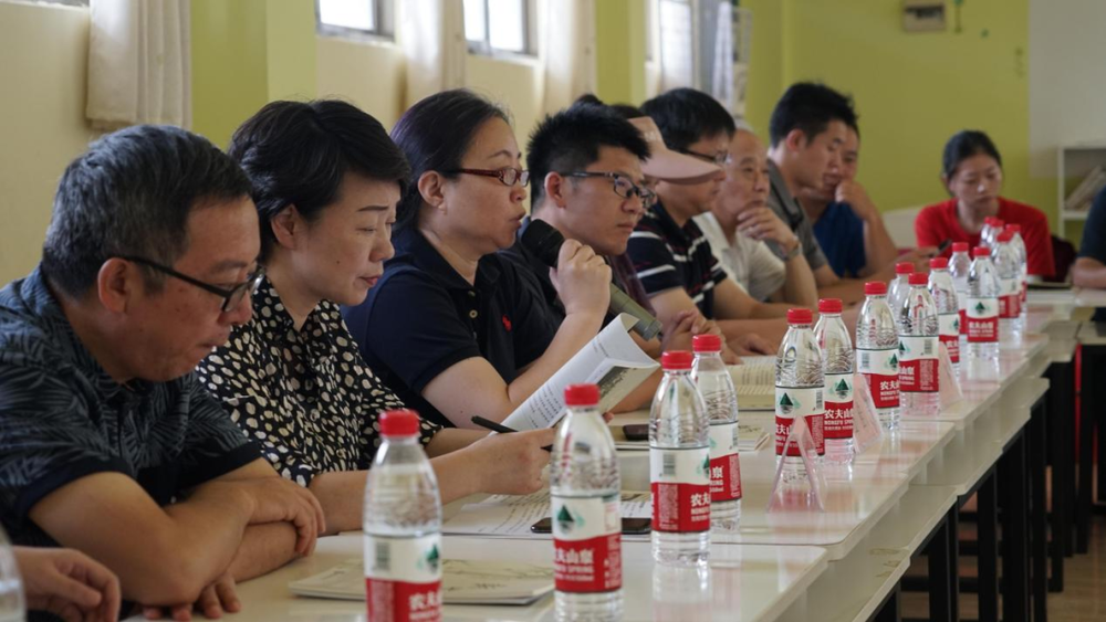 “同心·同信·同行”實踐隊大中小學思政課一體化座談會