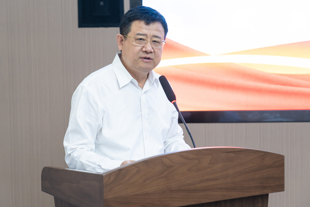 校黨委書記宋寶儒致歡迎辭