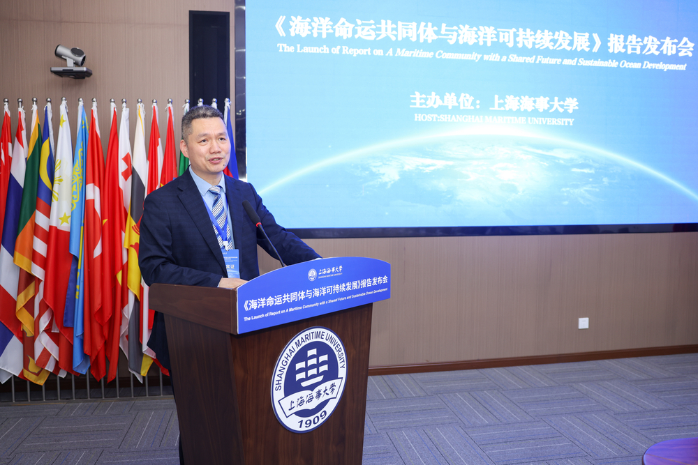 上海海事大學(xué)國際交流處處長阮巍主持發(fā)布會