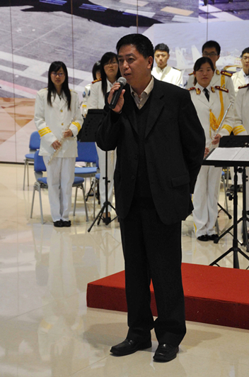 校黨委副書記、副校長孔凡邨致辭