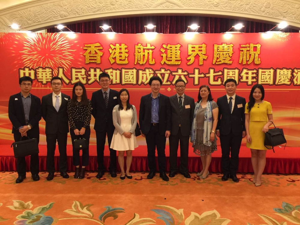 校友代表合影