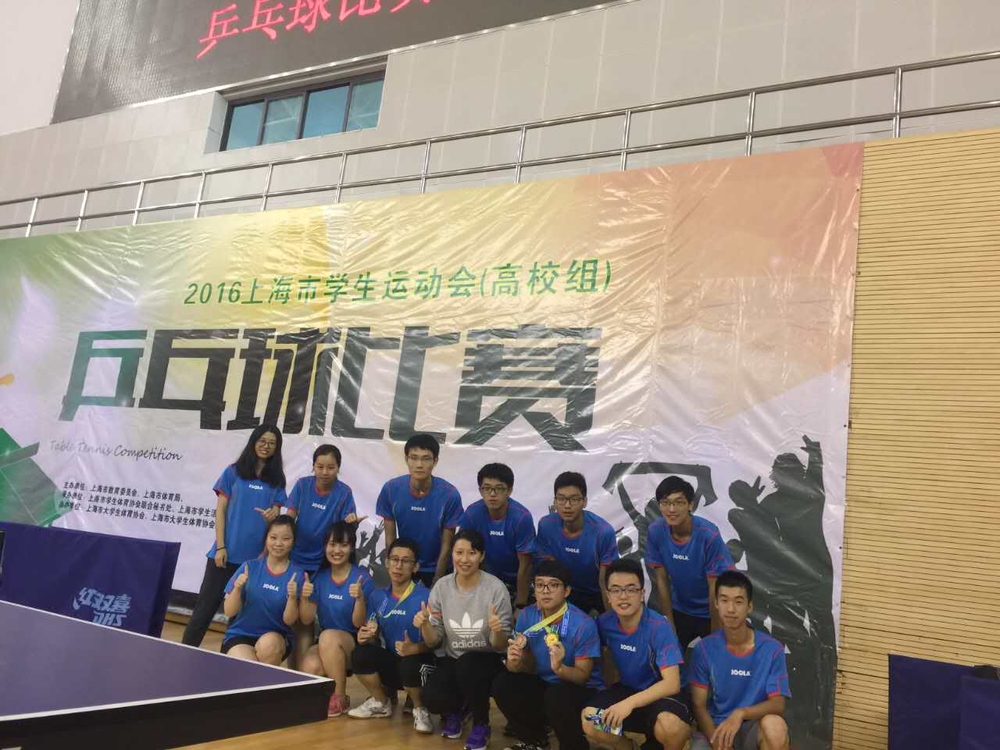 我校全體參賽隊員