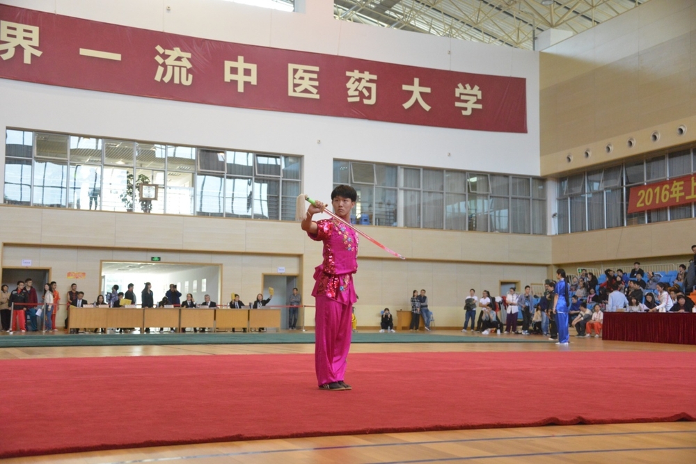 男子劍術冠軍國航167吳忠