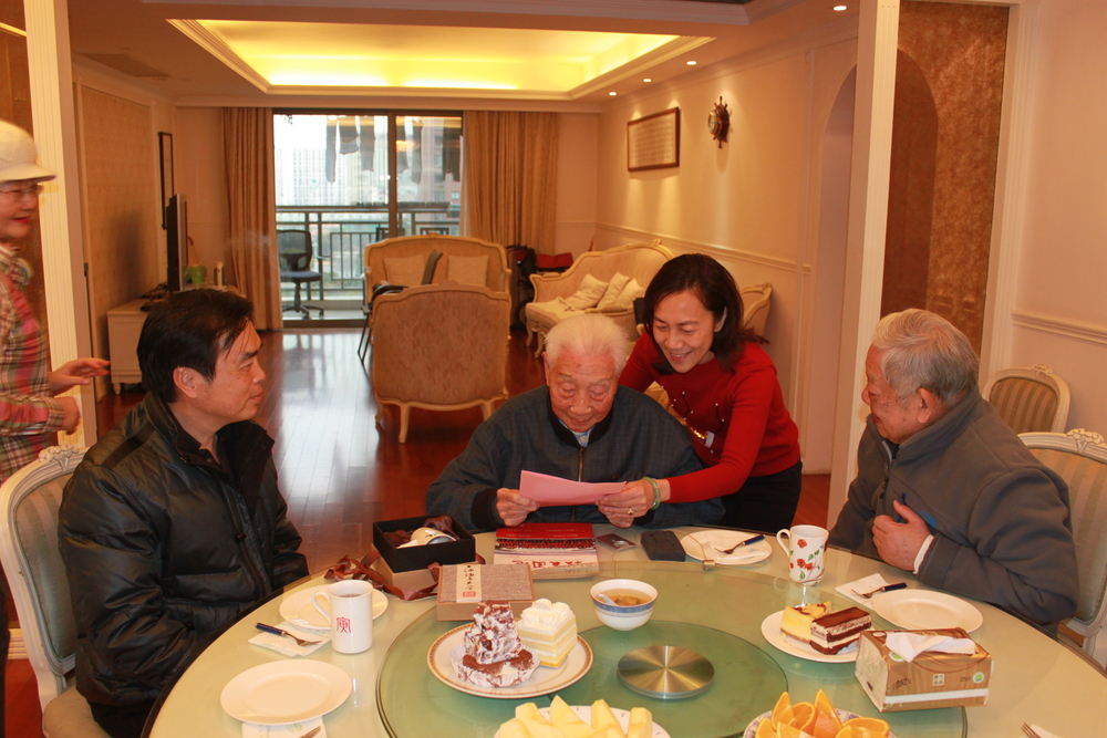 上海海事大學校友會會長、上海海事大學校長黃有方教授致歐椿堃校友的新春賀信