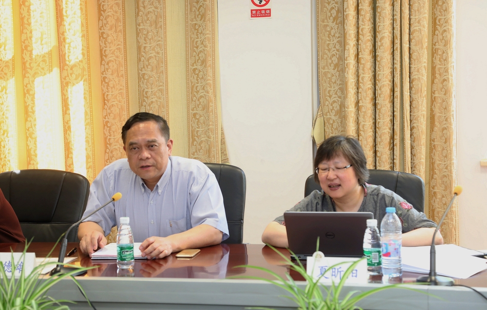 審核專家對我校質量管理體系運行和航海教育實施情況進行抽樣審核