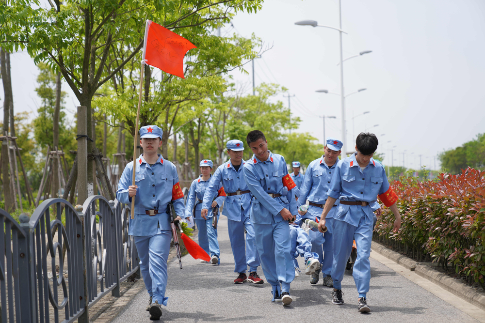 “紅軍行”活動(dòng)現(xiàn)場(chǎng)