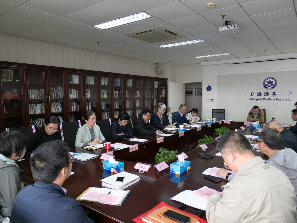 第14屆工會(huì)委員會(huì)召開會(huì)議
