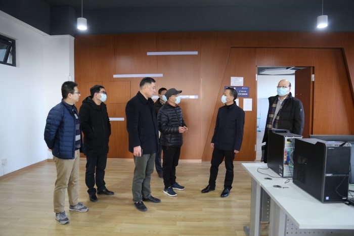 嚴偉副校長帶隊開展實驗室安全檢查