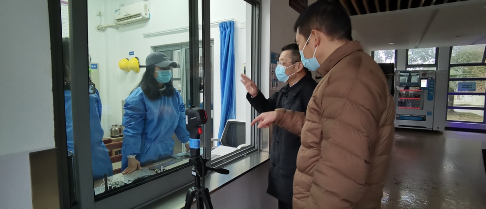 詳細詢問學生社區網格化自主管理工作情況