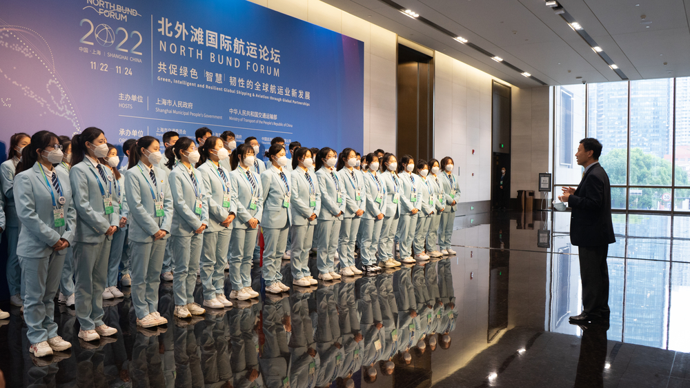 上海市交通委副主任葉興慰問志愿者