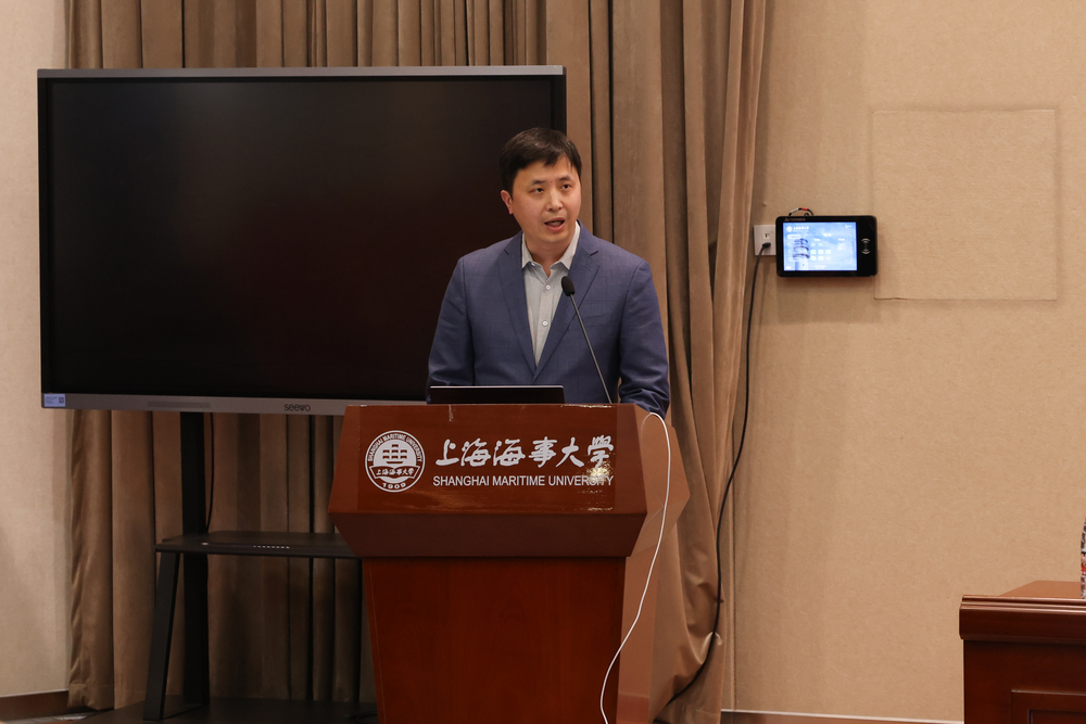 就業先進集體代表高濤發言