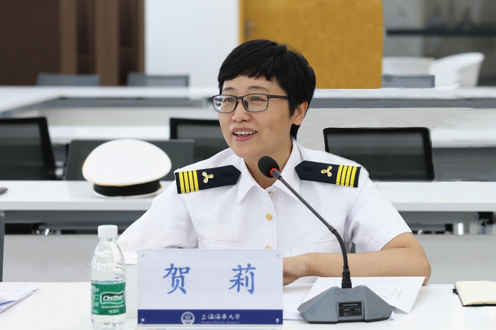 賀莉副書記主持會議