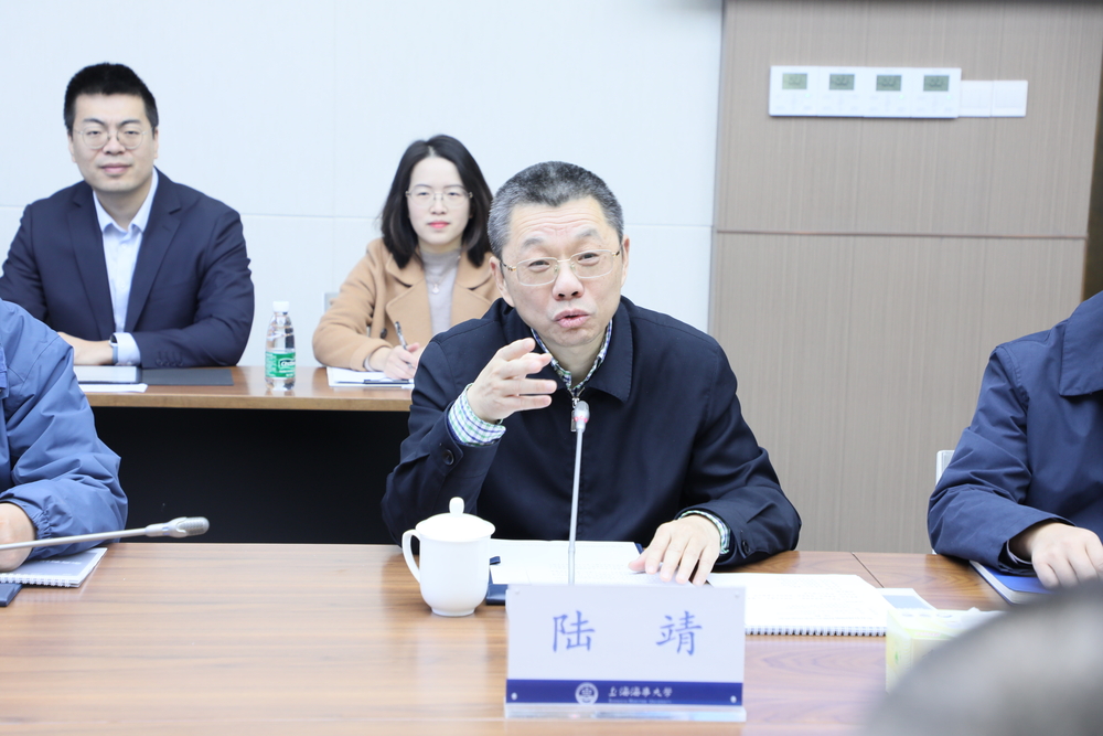 陸靖校長講話