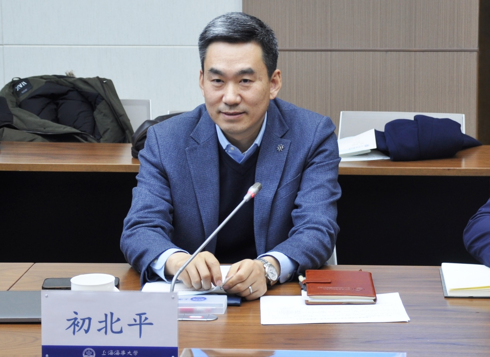 初北平校長致歡迎辭