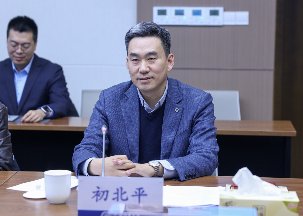 初北平校長講話