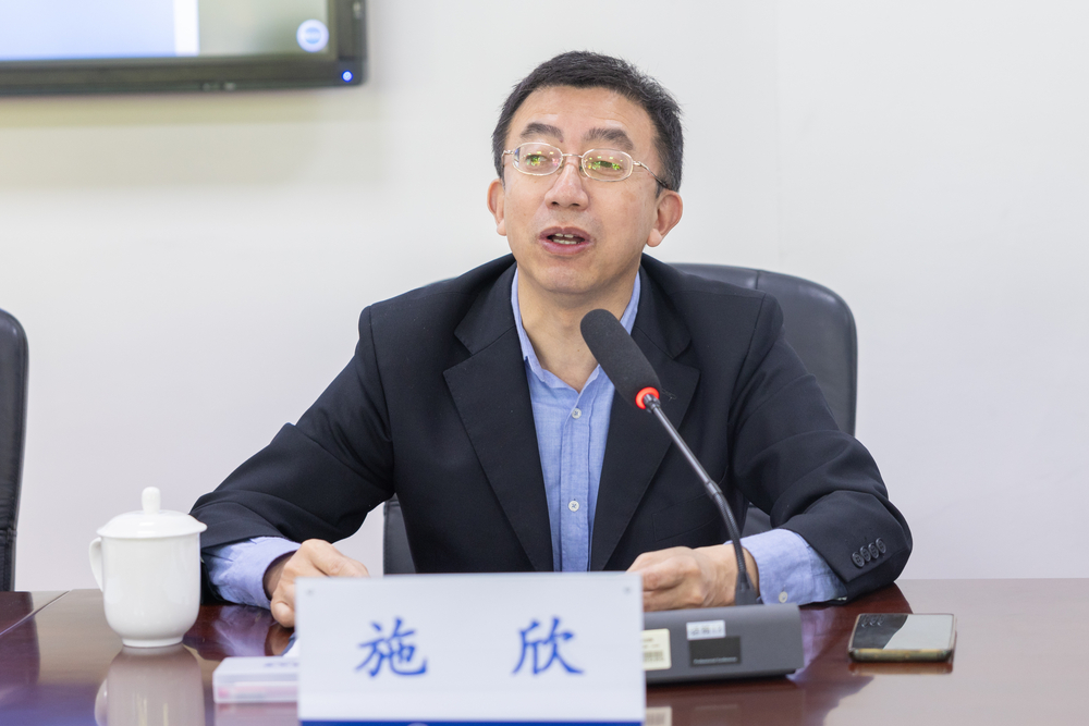 管理者代表施欣副校長講話