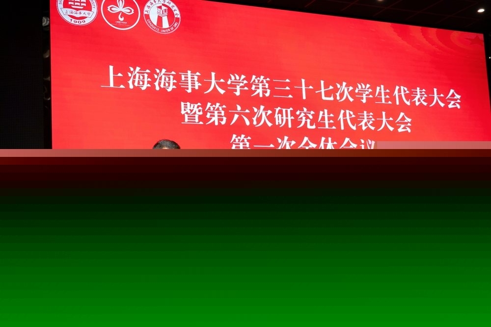校黨委副書記、副校長李志鵬講話