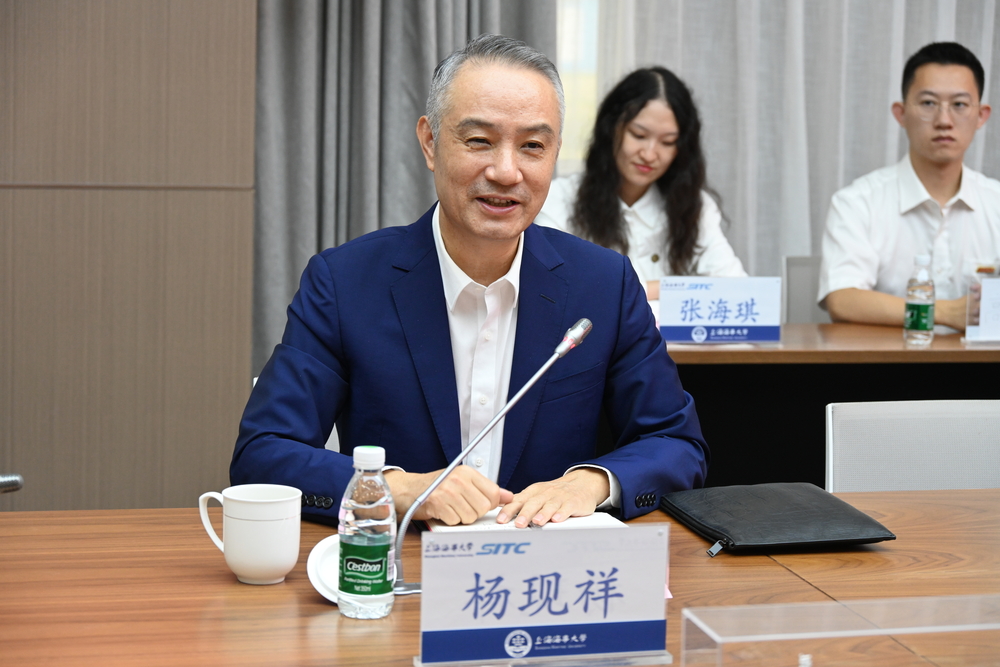 海豐國際執行董事、董事會主席楊現祥講話