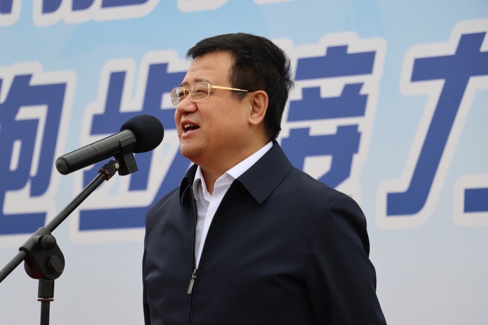 黨委書(shū)記宋寶儒致辭
