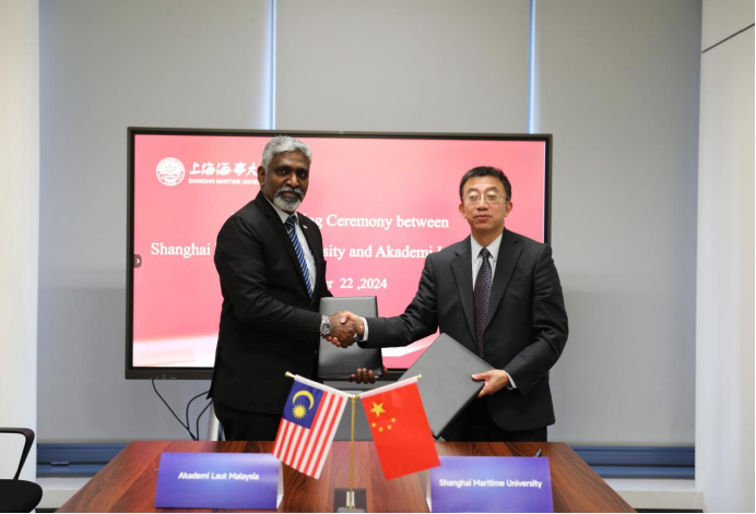 學校與馬來西亞海事學院簽署合作備忘錄