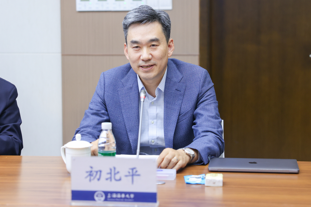 初北平校長講話