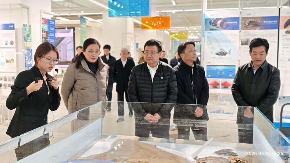 參觀鹽城工學院產教融合成果展