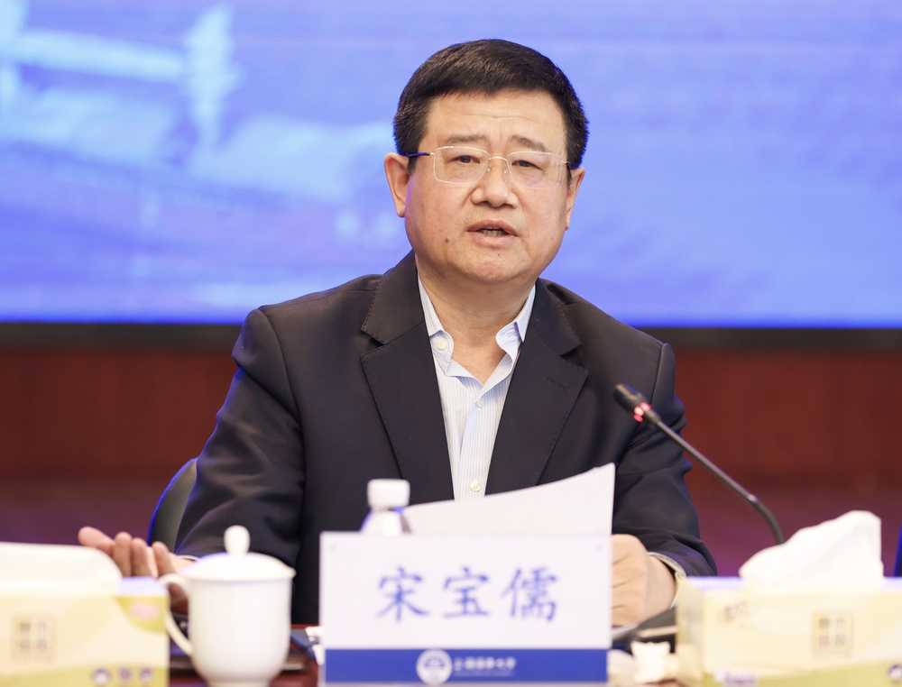 黨委書記宋寶儒講話