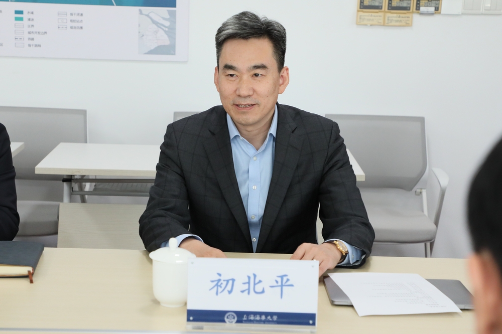 初北平校長致辭