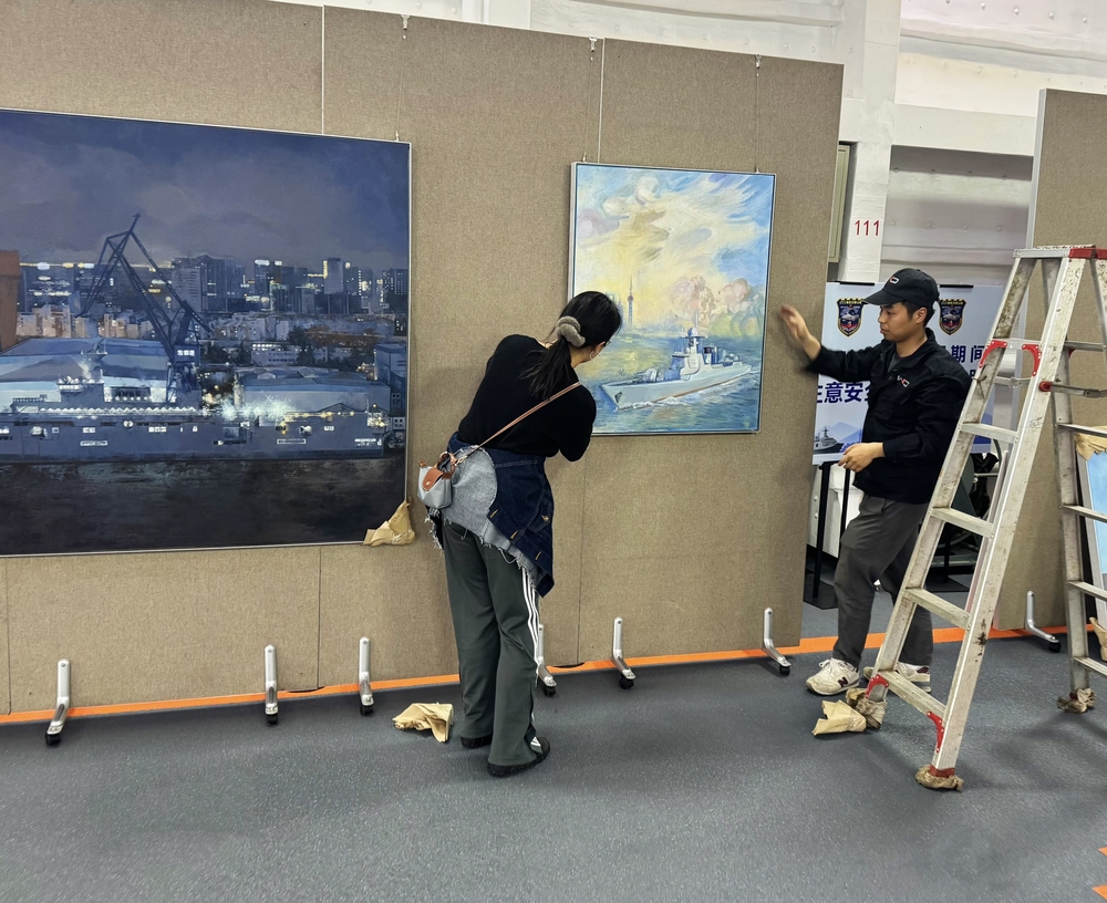 布展現場