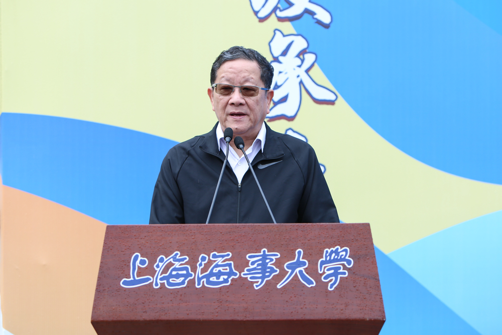 薛明揚宣布開幕