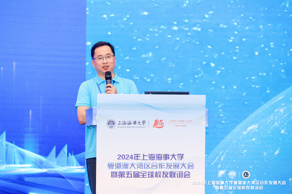 杰出青年校友代表李克武作主題分享