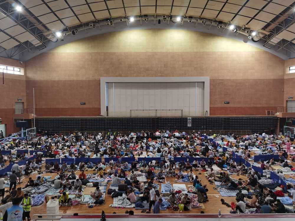 體育館安置點現場